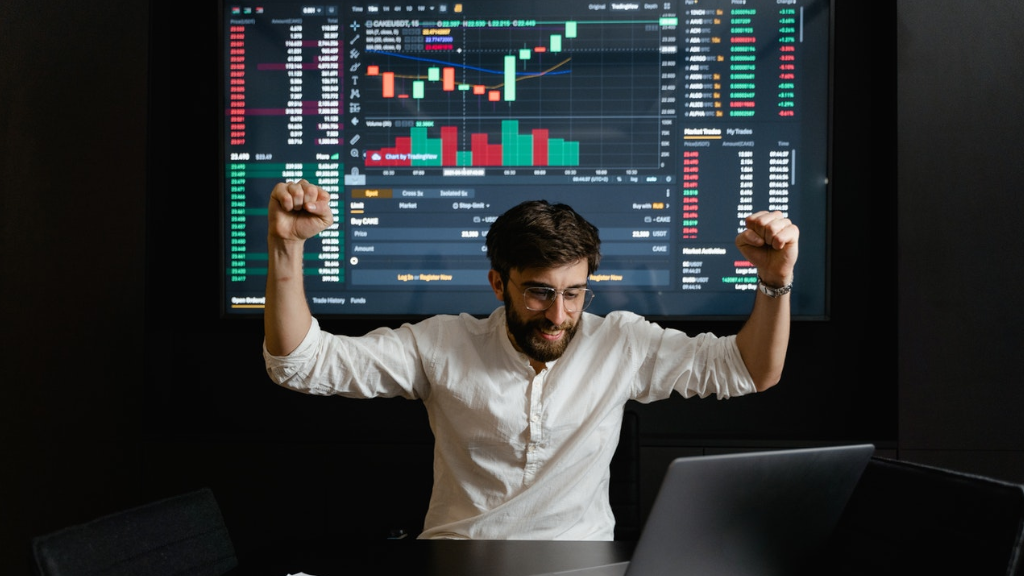 Money-Report_03_2022